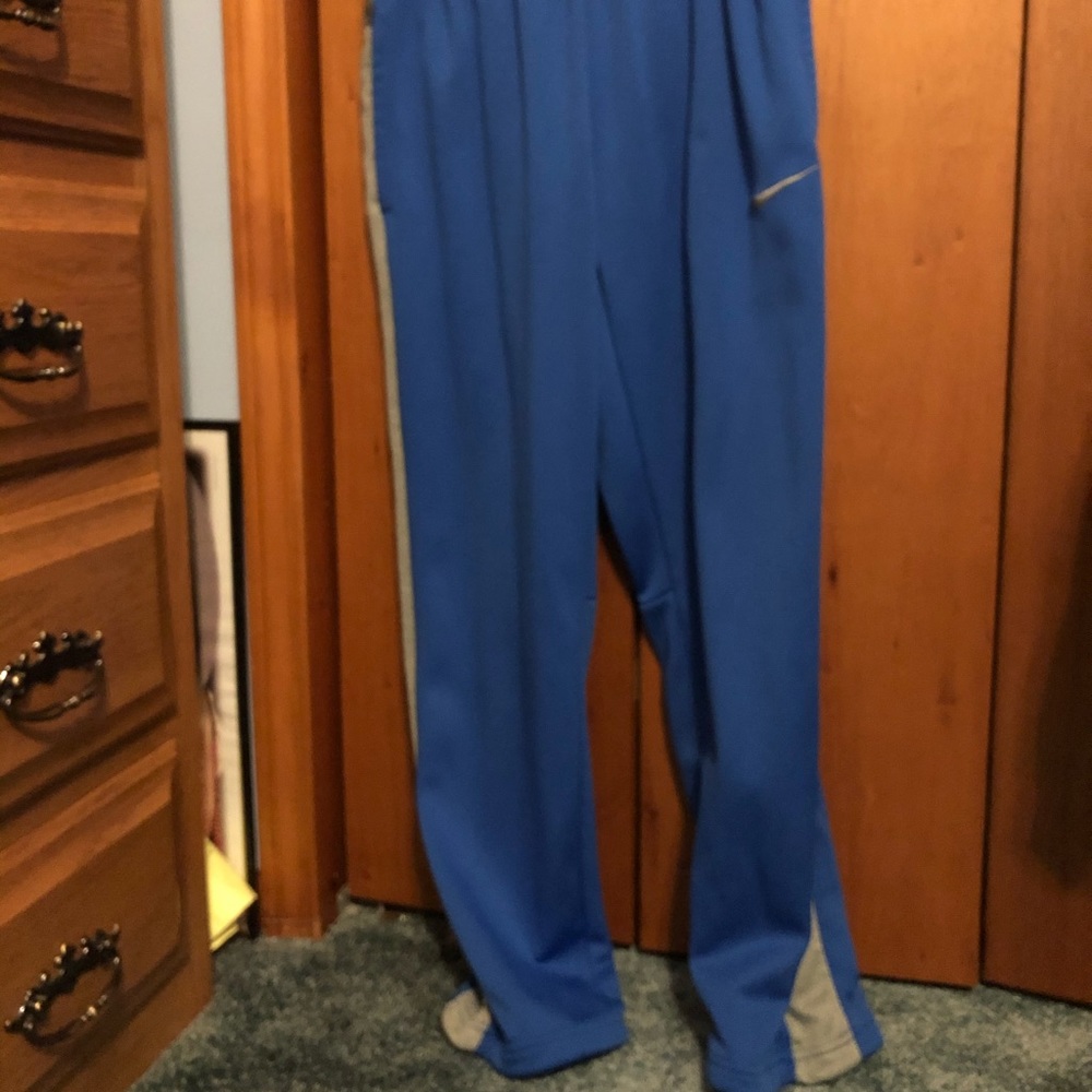 Nike thermal sweatpants